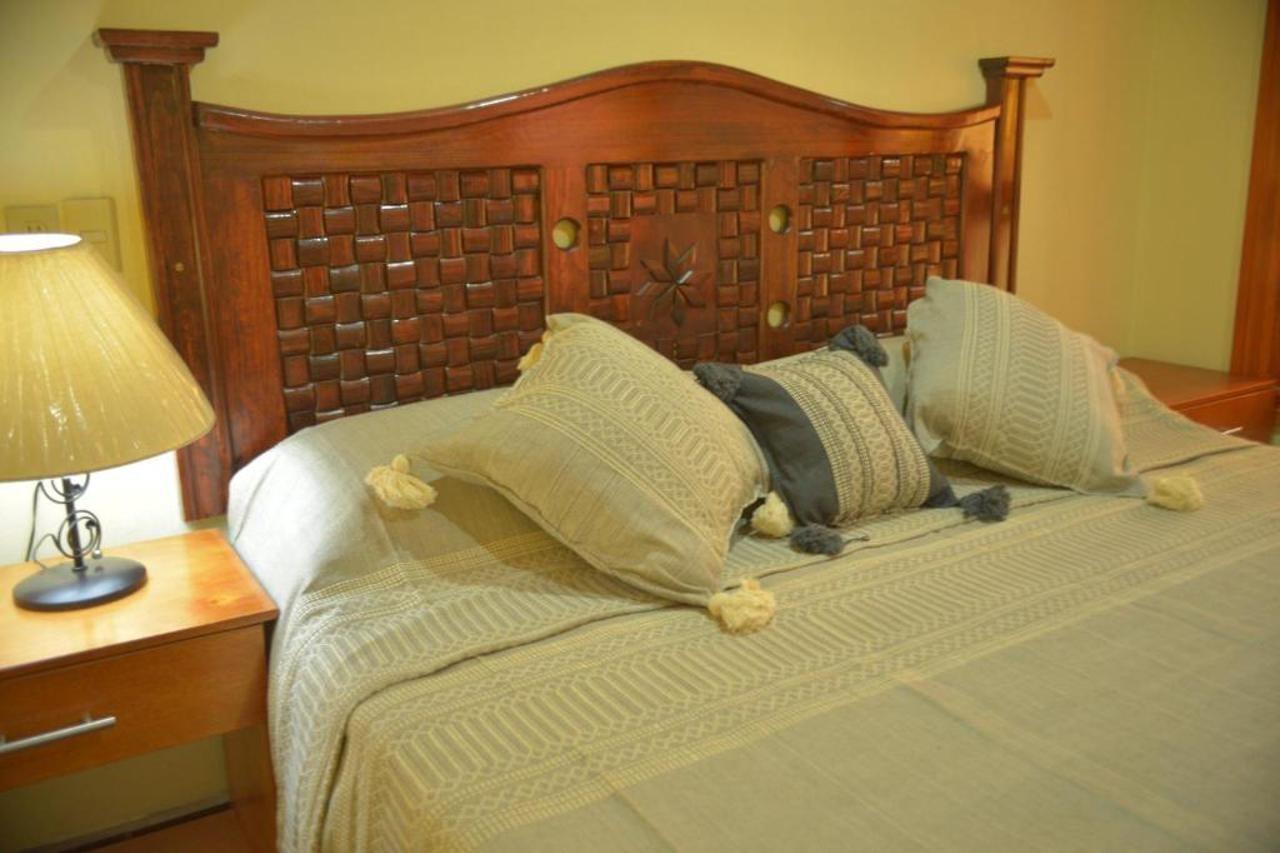 טפאלפה Oyo Hotel Castillo Santa Cecilia מראה חיצוני תמונה